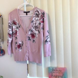 ‘White House Black Market’ Pretty Floral Cardigan